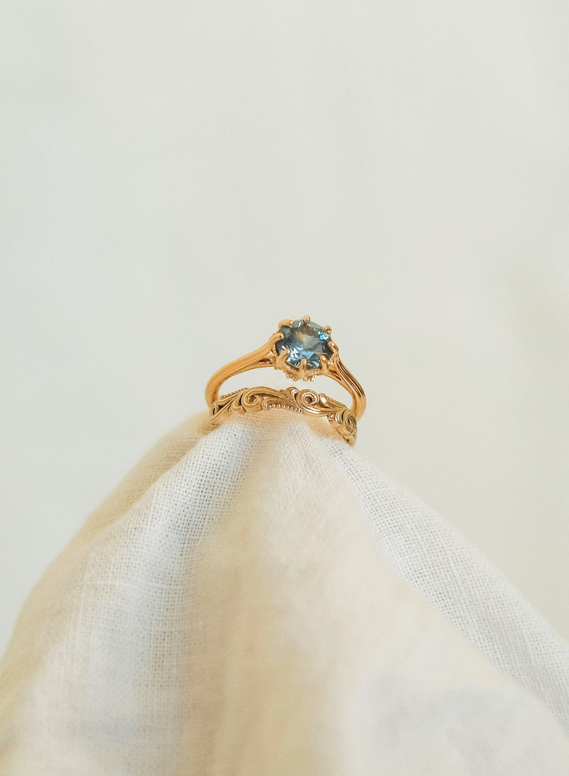 Mina Solitaire Ring with Blue Montana Sapphire and Diamond in Gold